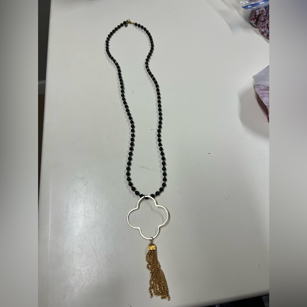 Long quatrefoil necklace